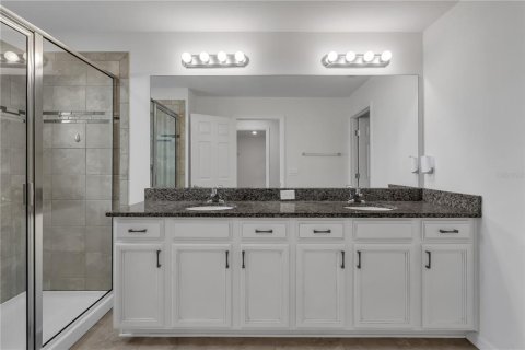 Adosado en alquiler en Kissimmee, Florida, 4 dormitorios, 189.8 m2 № 1916917 - foto 13