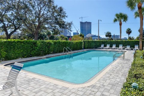 Copropriété à louer à Saint Petersburg, Floride: 2 chambres, 91.51 m2 № 2410377 - photo 28
