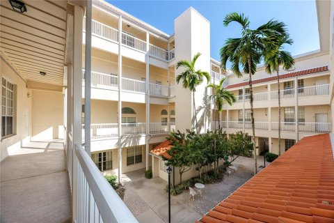 Copropriété à louer à Saint Petersburg, Floride: 2 chambres, 91.51 m2 № 2410377 - photo 27