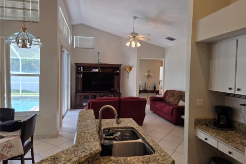 Villa ou maison à vendre à Palm Harbor, Floride: 3 chambres, 176.79 m2 № 2230473 - photo 19