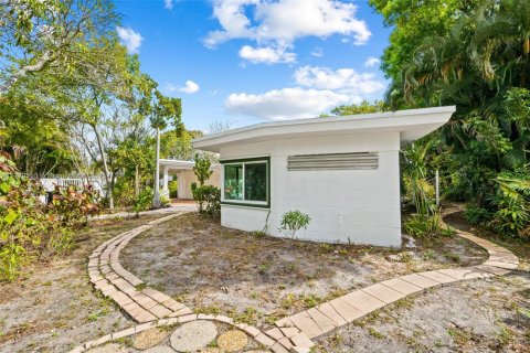 Commercial property in Fort Lauderdale, Florida № 1861830 - photo 3