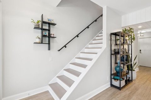 Condominio en venta en Tampa, Florida, 2 dormitorios, 120.4 m2 № 1907652 - foto 13