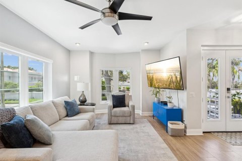 Condominio en venta en Tampa, Florida, 2 dormitorios, 120.4 m2 № 1907652 - foto 10