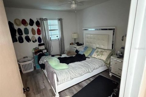 Villa ou maison à louer à Orlando, Floride: 3 chambres, 139.35 m2 № 2388621 - photo 3