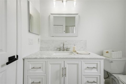 House in Parrish, Florida 4 bedrooms, 247.12 sq.m. № 2206783 - photo 20