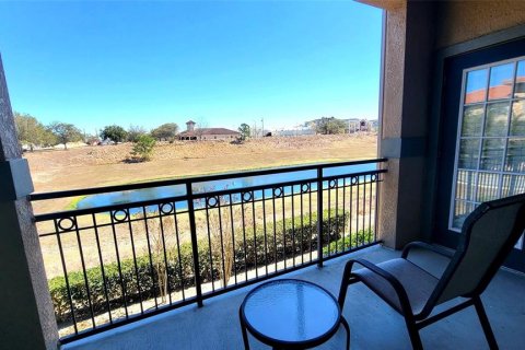 Condo in Davenport, Florida, 3 bedrooms № 2214311 - photo 18