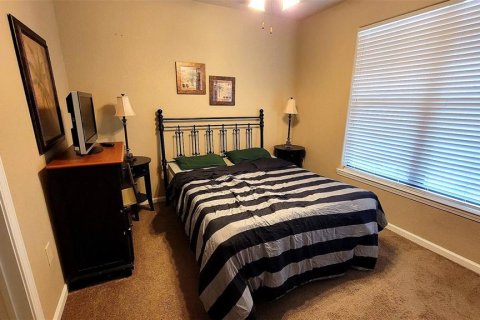 Condo in Davenport, Florida, 3 bedrooms № 2214311 - photo 27