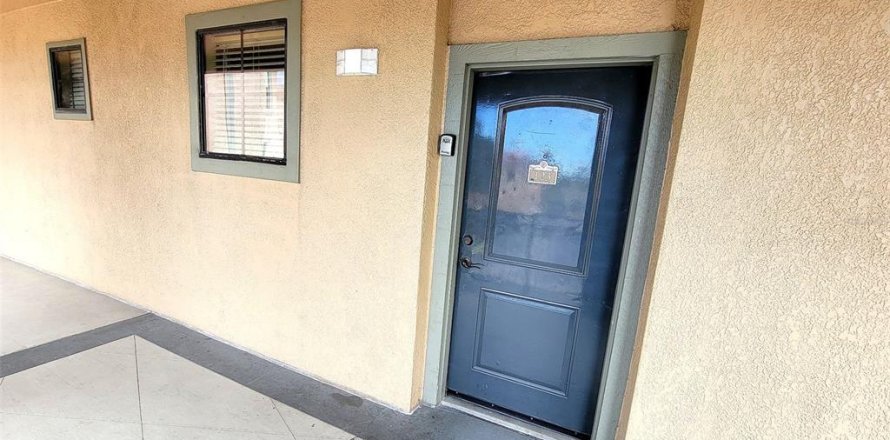 Condo in Davenport, Florida, 3 bedrooms № 2214311