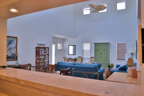 House in Sarasota, Florida 4 bedrooms, 212.56 sq.m. № 2207737 - photo 8