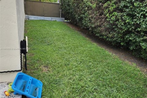 Купить виллу или дом в Майами, Флорида 3 спальни, 140.75м2, № 1956210 - фото 17