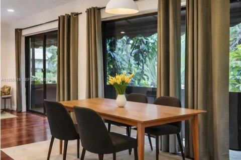 Adosado en venta en Lauderhill, Florida, 2 dormitorios, 133.41 m2 № 2030408 - foto 17