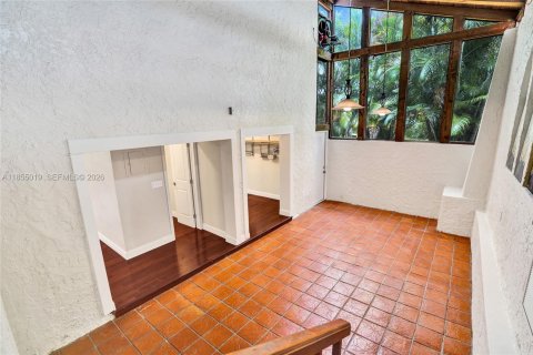 Adosado en venta en Lauderhill, Florida, 2 dormitorios, 133.41 m2 № 2030408 - foto 6