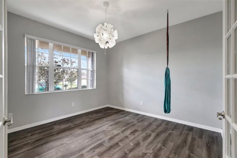 Casa en venta en Tampa, Florida, 4 dormitorios, 251.77 m2 № 1514638 - foto 10