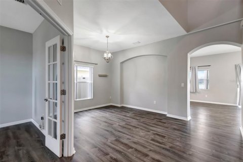 Casa en venta en Tampa, Florida, 4 dormitorios, 251.77 m2 № 1514638 - foto 9