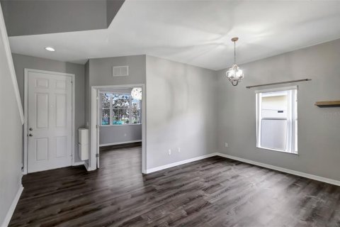 Casa en venta en Tampa, Florida, 4 dormitorios, 251.77 m2 № 1514638 - foto 5