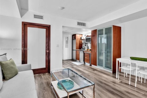 Condominio en venta en Miami Beach, Florida, 1 dormitorio, 44.13 m2 № 2078005 - foto 11