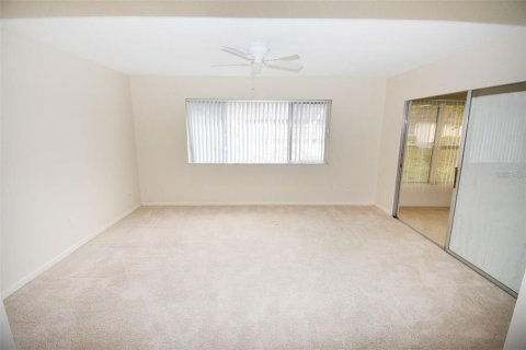 Casa en alquiler en Sarasota, Florida, 2 dormitorios, 123.75 m2 № 1747494 - foto 5