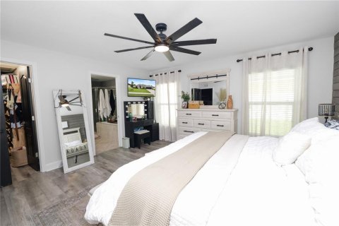 House in Lake Hamilton, Florida 4 bedrooms, 180.69 sq.m. № 1916230 - photo 21