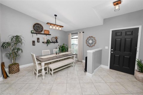 House in Lake Hamilton, Florida 4 bedrooms, 180.69 sq.m. № 1916230 - photo 5