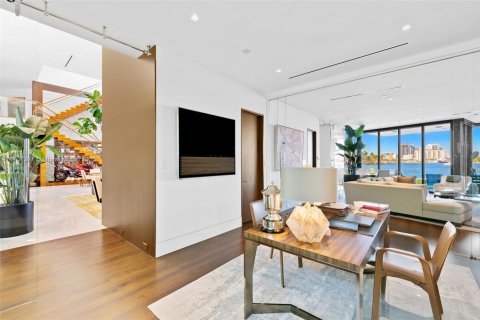 Villa ou maison à vendre à Fort Lauderdale, Floride: 6 chambres, 1088.26 m2 № 1985651 - photo 12