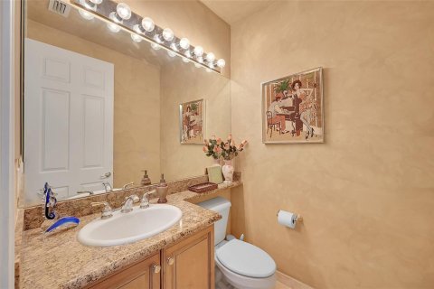 House in Lake Worth, Florida 3 bedrooms, 218.04 sq.m. № 2187963 - photo 30