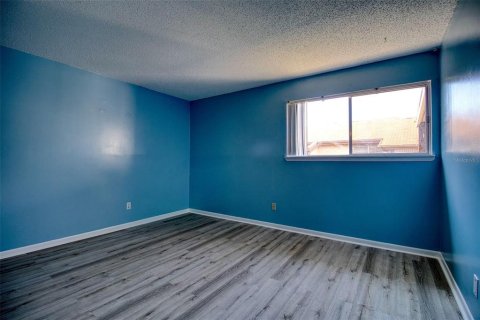 Condo in Tampa, Florida, 2 bedrooms  № 2209741 - photo 11