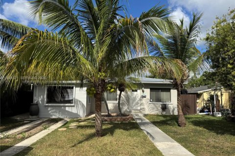 Villa ou maison à vendre à Homestead, Floride: 2 chambres, 99.59 m2 № 1994026 - photo 2
