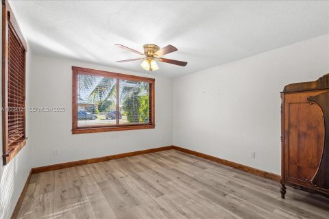 Villa ou maison à vendre à Homestead, Floride: 2 chambres, 99.59 m2 № 1994026 - photo 20