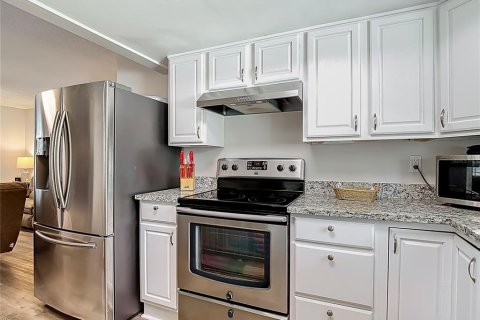Casa en venta en Spring Hill, Florida, 3 dormitorios, 120.4 m2 № 1912080 - foto 13