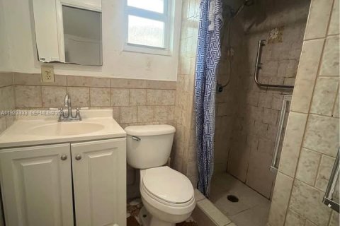 Appartement à louer à Fort Lauderdale, Floride: 1 chambre, 164.25 m2 № 1976962 - photo 3