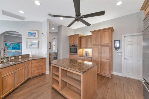 Villa ou maison à vendre à Sarasota, Floride: 3 chambres, 252.51 m2 № 2147663 - photo 24