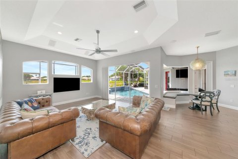 Villa ou maison à vendre à Sarasota, Floride: 3 chambres, 252.51 m2 № 2147663 - photo 29