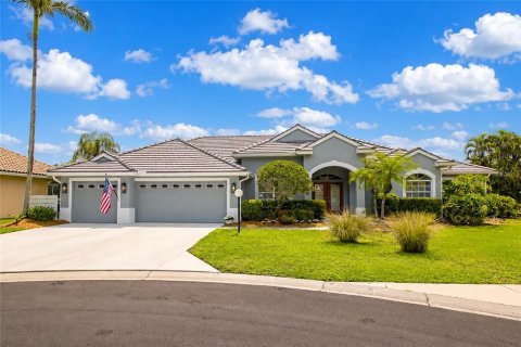 Villa ou maison à vendre à Sarasota, Floride: 3 chambres, 252.51 m2 № 2147663 - photo 4