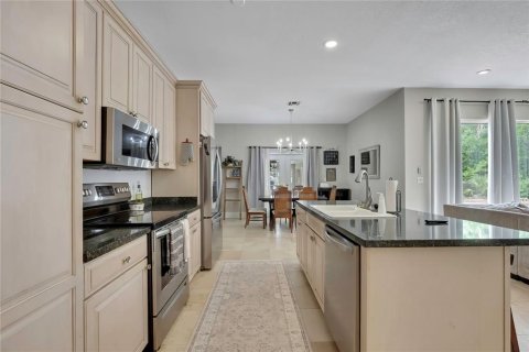 Casa en venta en Dade City, Florida, 4 dormitorios, 315.87 m2 № 2202440 - foto 20