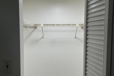 Copropriété à louer à Lauderhill, Floride: 2 chambres, 111.48 m2 № 2260062 - photo 19