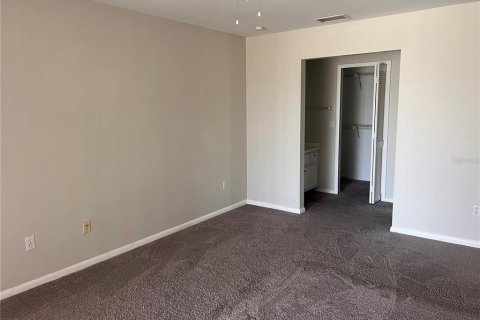 Villa ou maison à louer à Cape Coral, Floride: 3 chambres, 178.74 m2 № 1851540 - photo 10