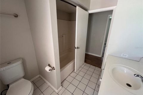 Villa ou maison à louer à Cape Coral, Floride: 3 chambres, 178.74 m2 № 1851540 - photo 11