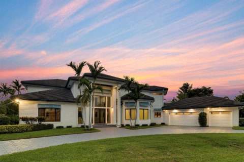 House in Jupiter, Florida 4 bedrooms, 449.46 sq.m. № 2186607 - photo 8