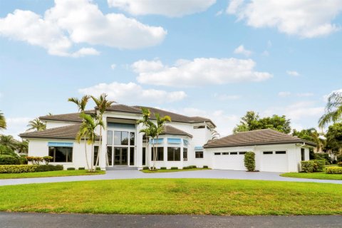 House in Jupiter, Florida 4 bedrooms, 449.46 sq.m. № 2186607 - photo 13