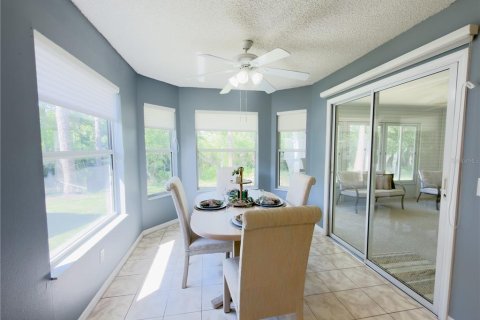 House in Leesburg, Florida 3 bedrooms, 158.77 sq.m. № 2215755 - photo 14