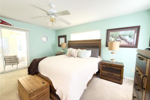 House in Leesburg, Florida 3 bedrooms, 158.77 sq.m. № 2215755 - photo 25