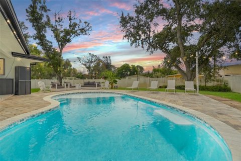 Villa ou maison à vendre à Saint Petersburg, Floride: 3 chambres, 159.79 m2 № 2409812 - photo 2