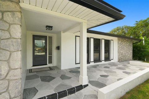 Villa ou maison à vendre à Saint Petersburg, Floride: 3 chambres, 159.79 m2 № 2409812 - photo 6