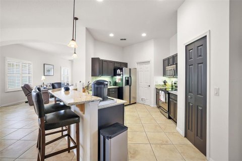 House in Leesburg, Florida 3 bedrooms, 172.43 sq.m. № 2211900 - photo 17