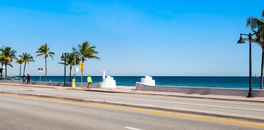 Condominio en Fort Lauderdale, Florida, 1 dormitorio № 1007334