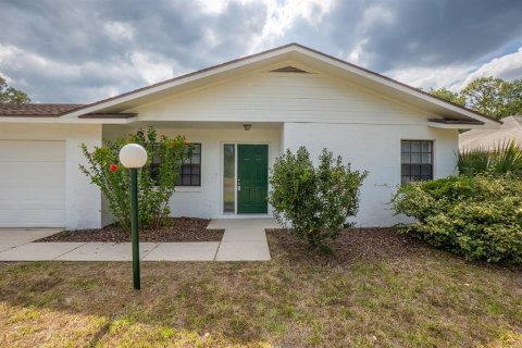 House in Palm Coast, Florida 3 bedrooms, 137.59 sq.m. № 1677200 - photo 3