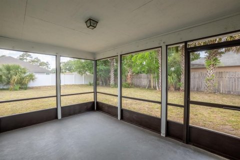 House in Palm Coast, Florida 3 bedrooms, 137.59 sq.m. № 1677200 - photo 27