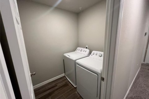 Adosado en alquiler en Ocoee, Florida, 3 dormitorios, 145.86 m2 № 1866759 - foto 28