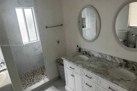 Купить виллу или дом в Майами, Флорида 4 спальни, 191.56м2, № 1947102 - фото 6