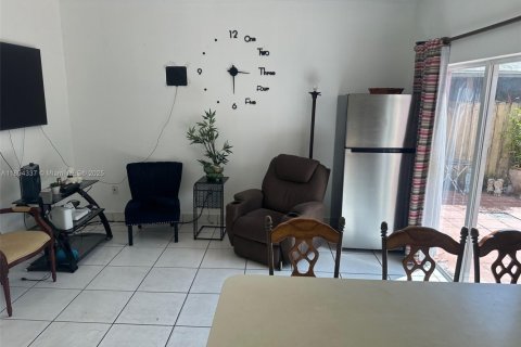 Купить виллу или дом в Майами, Флорида 4 спальни, 191.56м2, № 1947102 - фото 4